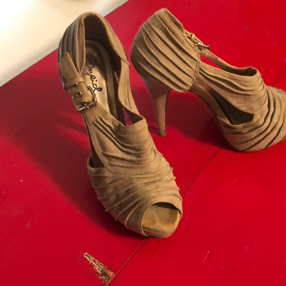 Camel colored Qupid platform heels